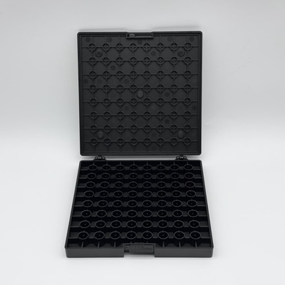kaufen Schwarze ESD-PC-Clamshell-Chip-Tray mit Schließmechanismus online manufacture