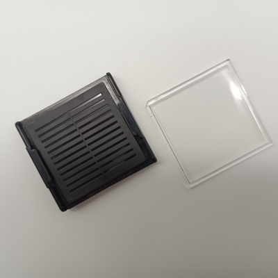 Ein guter Preis. Flachheits-Waffel-Satz-Chip Trays For Optical Device-Verpacken SGS 0.2mm Online